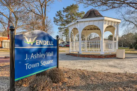 608 Rocky Shore Lane Wendell NC 27591