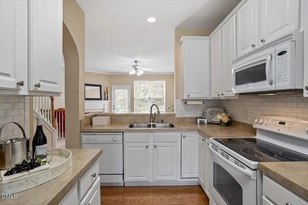 5229 Moonview Court Raleigh NC 27606