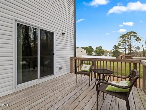 1237 Huffington Oak Drive Willow Springs NC 27592