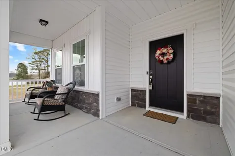 1237 Huffington Oak Drive Willow Springs NC 27592