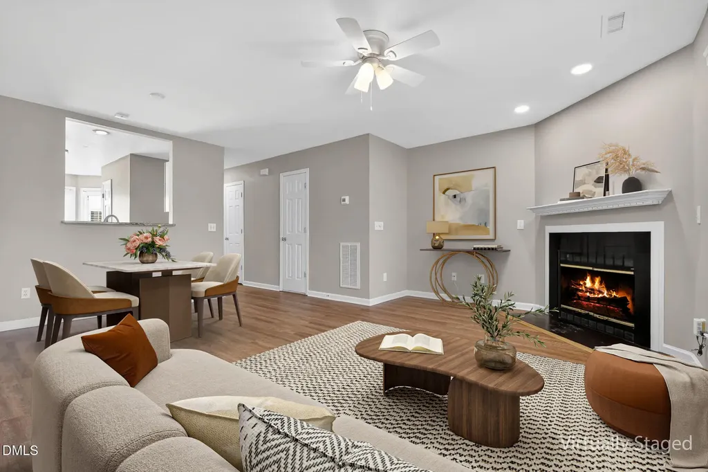 204 Knightsborough Way Apex NC 27502