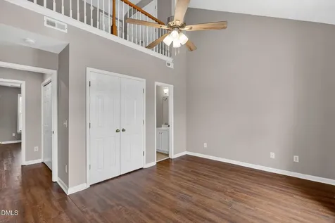 204 Knightsborough Way Apex NC 27502