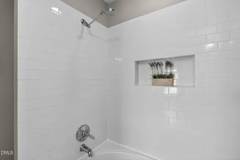 204 Knightsborough Way Apex NC 27502