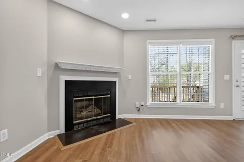 204 Knightsborough Way Apex NC 27502