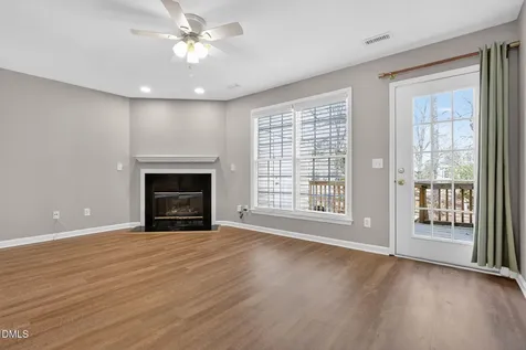 204 Knightsborough Way Apex NC 27502