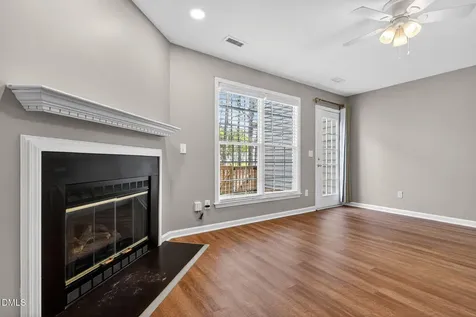 204 Knightsborough Way Apex NC 27502