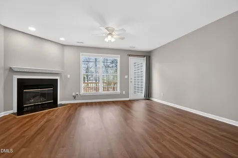 204 Knightsborough Way Apex NC 27502