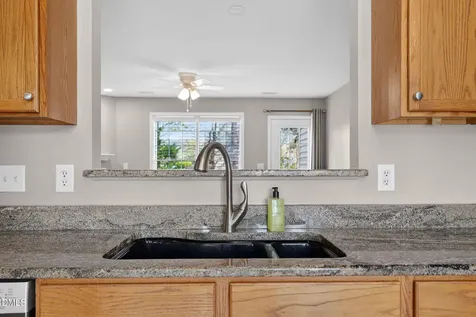 204 Knightsborough Way Apex NC 27502