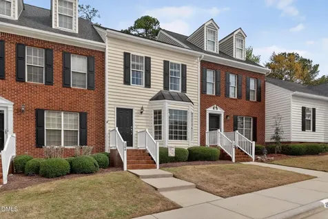 204 Knightsborough Way Apex NC 27502