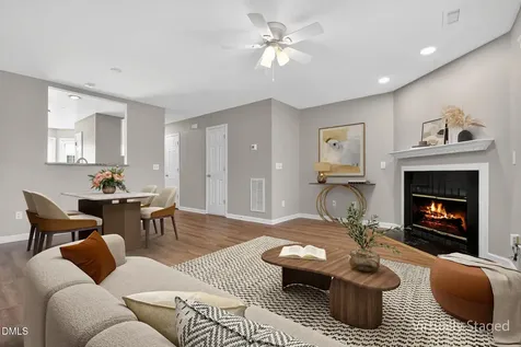 204 Knightsborough Way Apex NC 27502