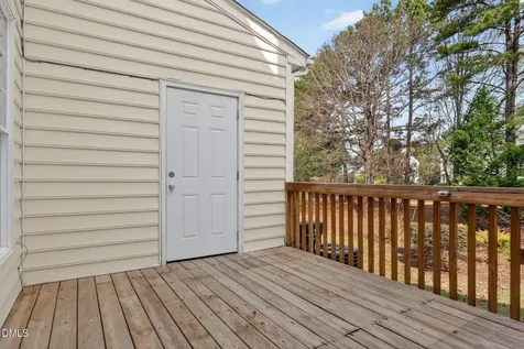 204 Knightsborough Way Apex NC 27502