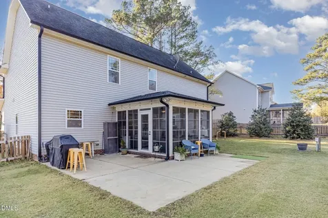 275 Gwendolyn Way Fuquay Varina NC 27526