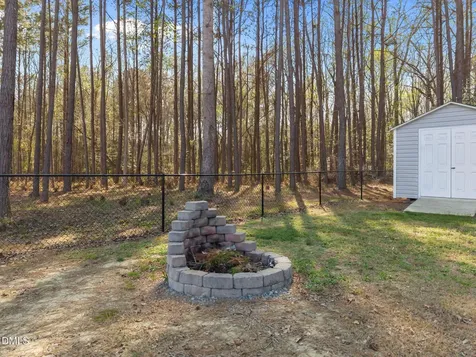 53 N Titus Lane Wendell NC 27591