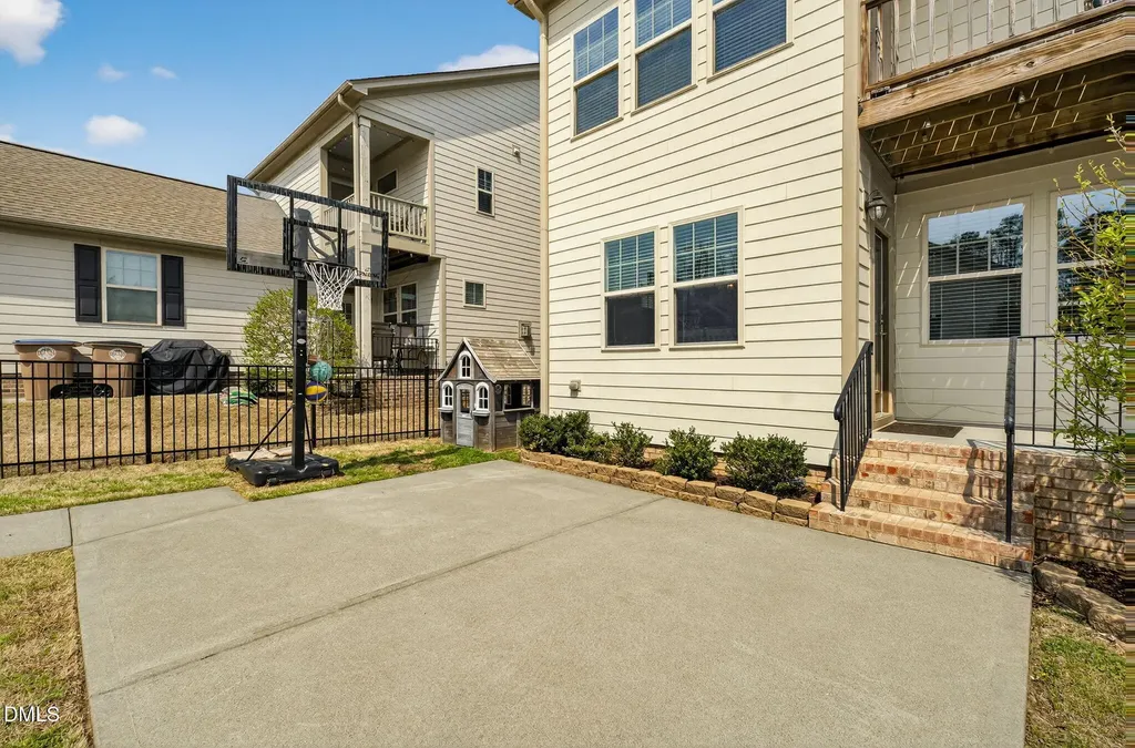 916 Conifer Forest Lane Wake Forest NC 27587