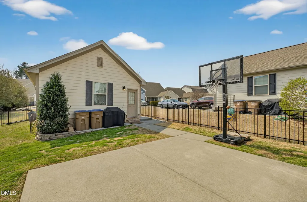 916 Conifer Forest Lane Wake Forest NC 27587