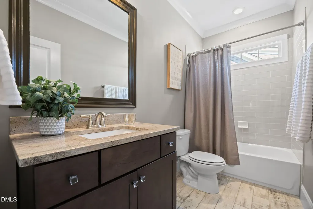 2653 Glade Mill Court Fuquay Varina NC 27526