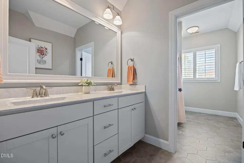 2653 Glade Mill Court Fuquay Varina NC 27526