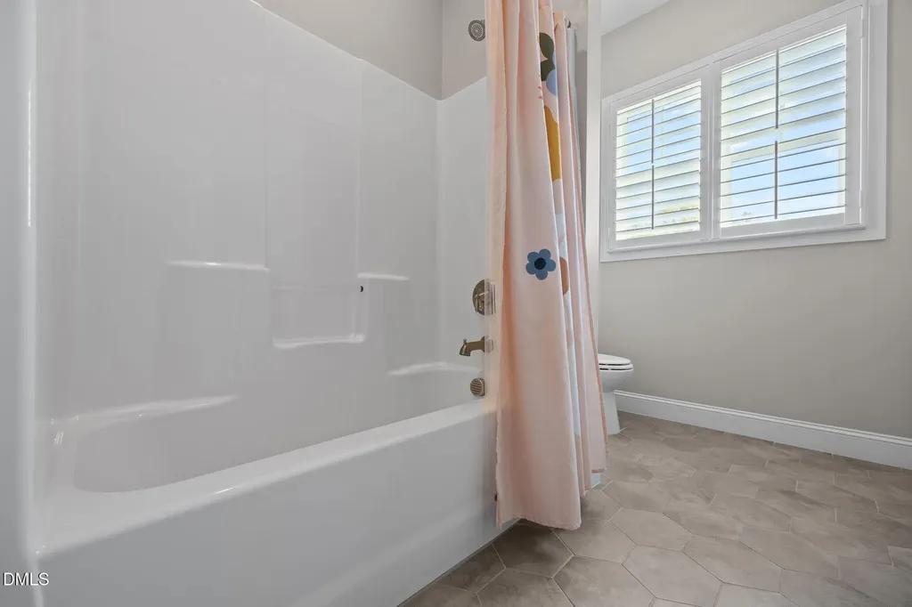 2653 Glade Mill Court Fuquay Varina NC 27526