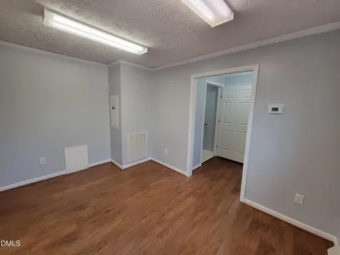 517 N 2nd Avenue Siler City NC 27344