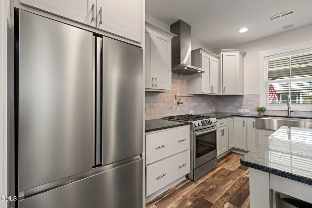 477 Beacon Ridge Boulevard Chapel Hill NC 27516