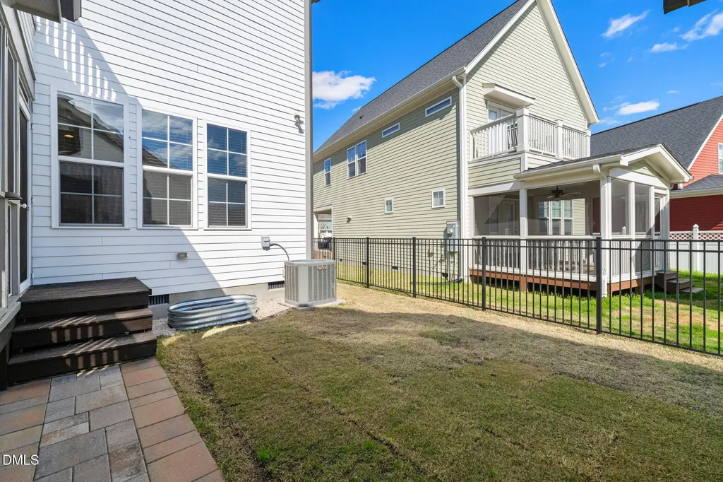 477 Beacon Ridge Boulevard Chapel Hill NC 27516