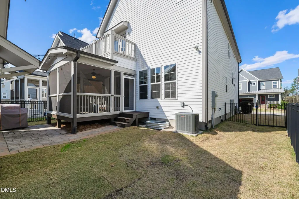 477 Beacon Ridge Boulevard Chapel Hill NC 27516