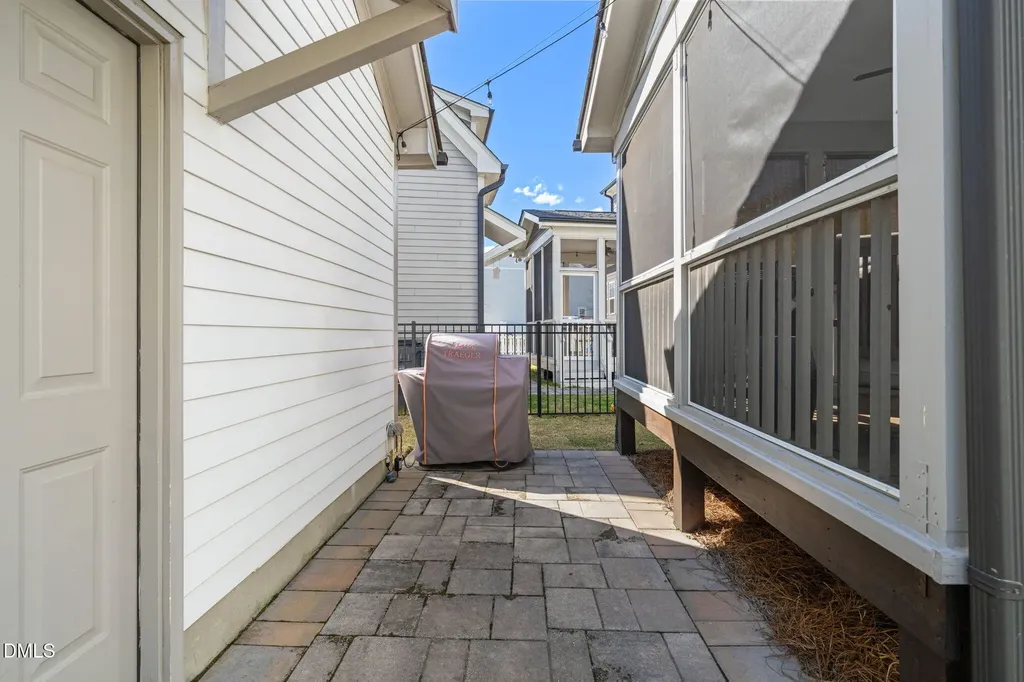 477 Beacon Ridge Boulevard Chapel Hill NC 27516