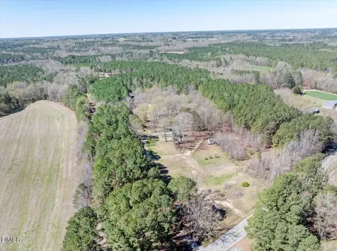 50 Nipper Lane Louisburg NC 27549