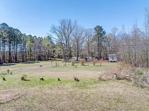 50 Nipper Lane Louisburg NC 27549