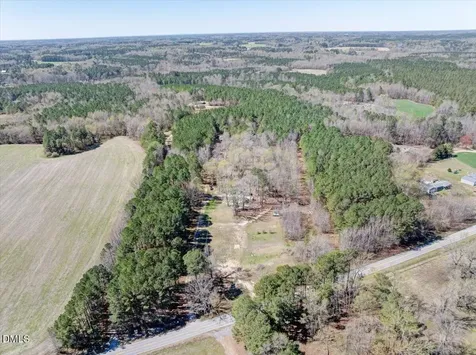 50 Nipper Lane Louisburg NC 27549