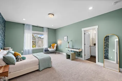 709 Nijinski Way Cary NC 27519
