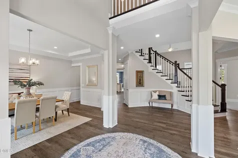 709 Nijinski Way Cary NC 27519