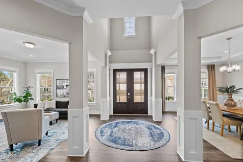 709 Nijinski Way Cary NC 27519