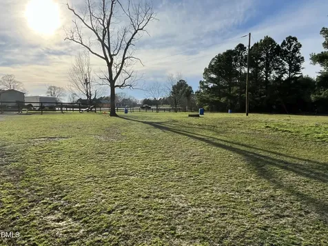 1193 Us 158 Highway Oxford NC 27565