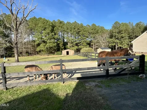 1195 Us 158 Highway Oxford NC 27565