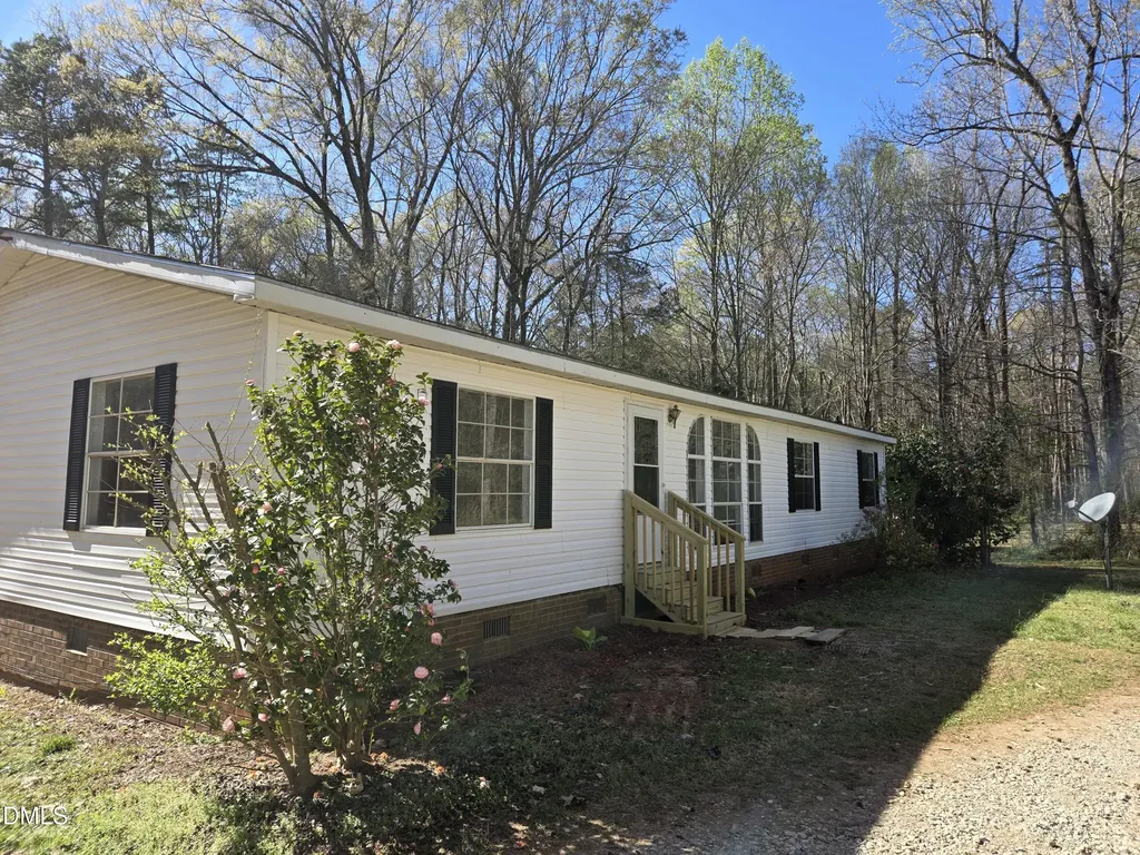 901 George Roberson Lane Graham NC 27253