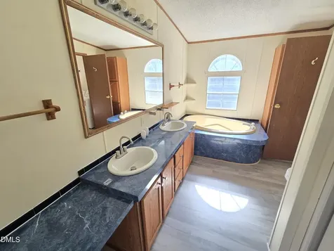 901 George Roberson Lane Graham NC 27253