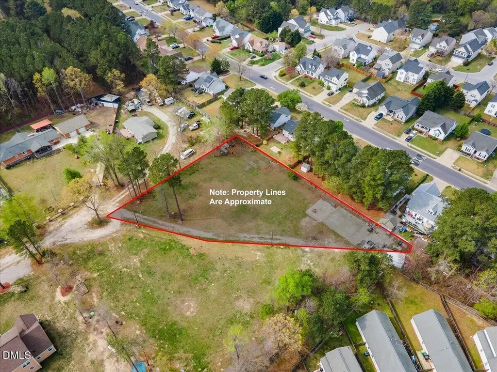 7201 Applecreek Court Raleigh NC 27610