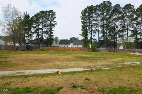 7201 Applecreek Court Raleigh NC 27610