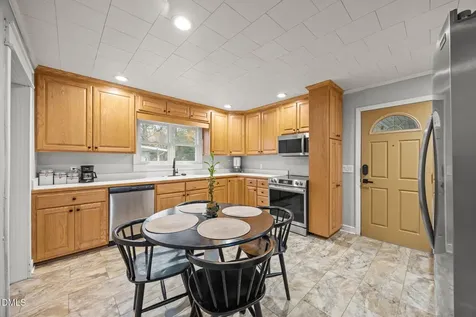 2235 Wilkins Street Burlington NC 27217