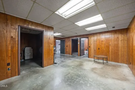 2235 Wilkins Street Burlington NC 27217