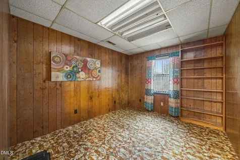 2235 Wilkins Street Burlington NC 27217