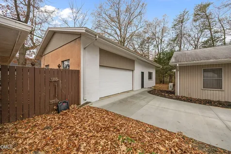 2235 Wilkins Street Burlington NC 27217