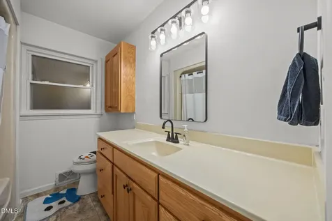 2235 Wilkins Street Burlington NC 27217