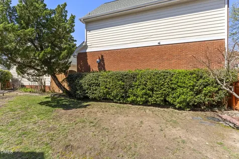107 Crestpoint Court Cary NC 27513