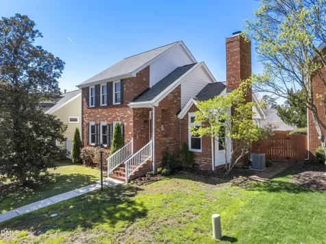 107 Crestpoint Court Cary NC 27513