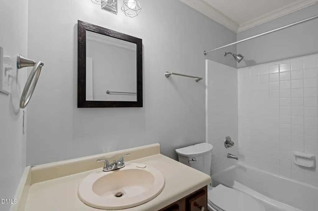 5006 Dunwoody Trail Raleigh NC 27606