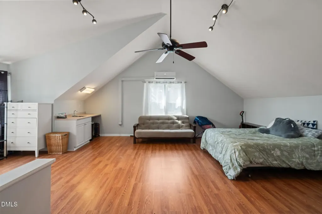 5006 Dunwoody Trail Raleigh NC 27606