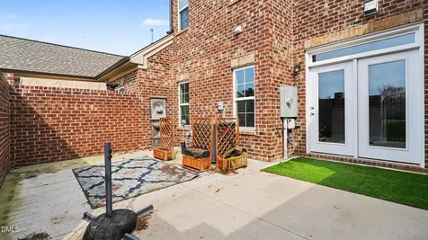 1156 Talisker Way Burlington NC 27215