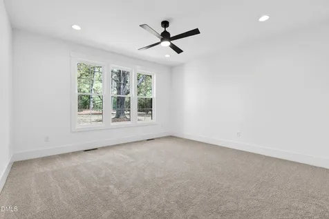 1625 N Main Street Holly Springs NC 27540